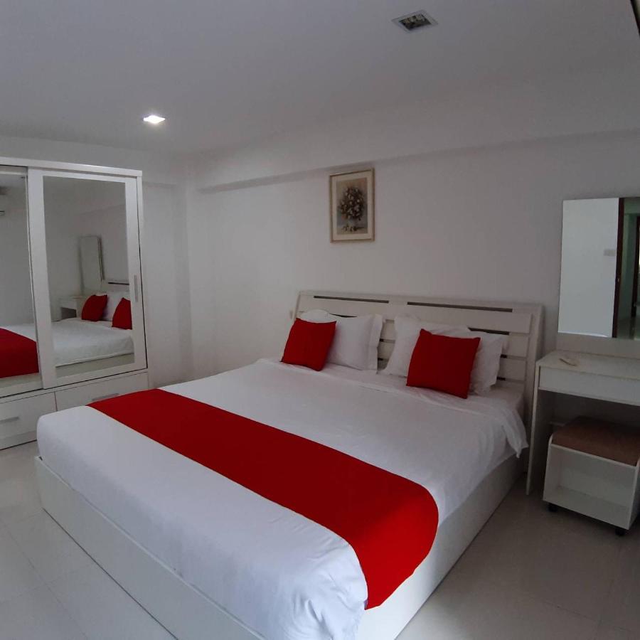 Slt Apartment Bangkok Exterior photo