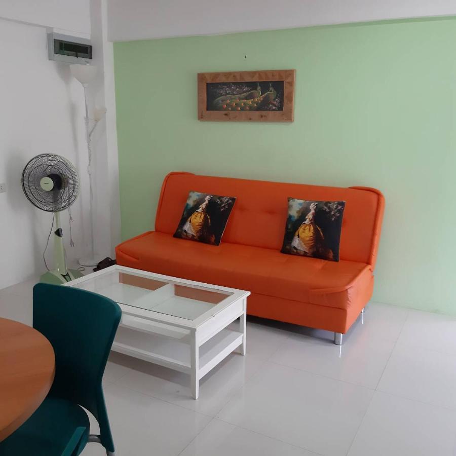 Slt Apartment Bangkok Exterior photo